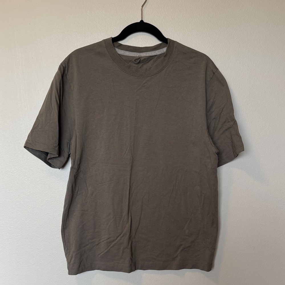 Lululemon Brown/Taupe Short Sleeve Crewneck Top